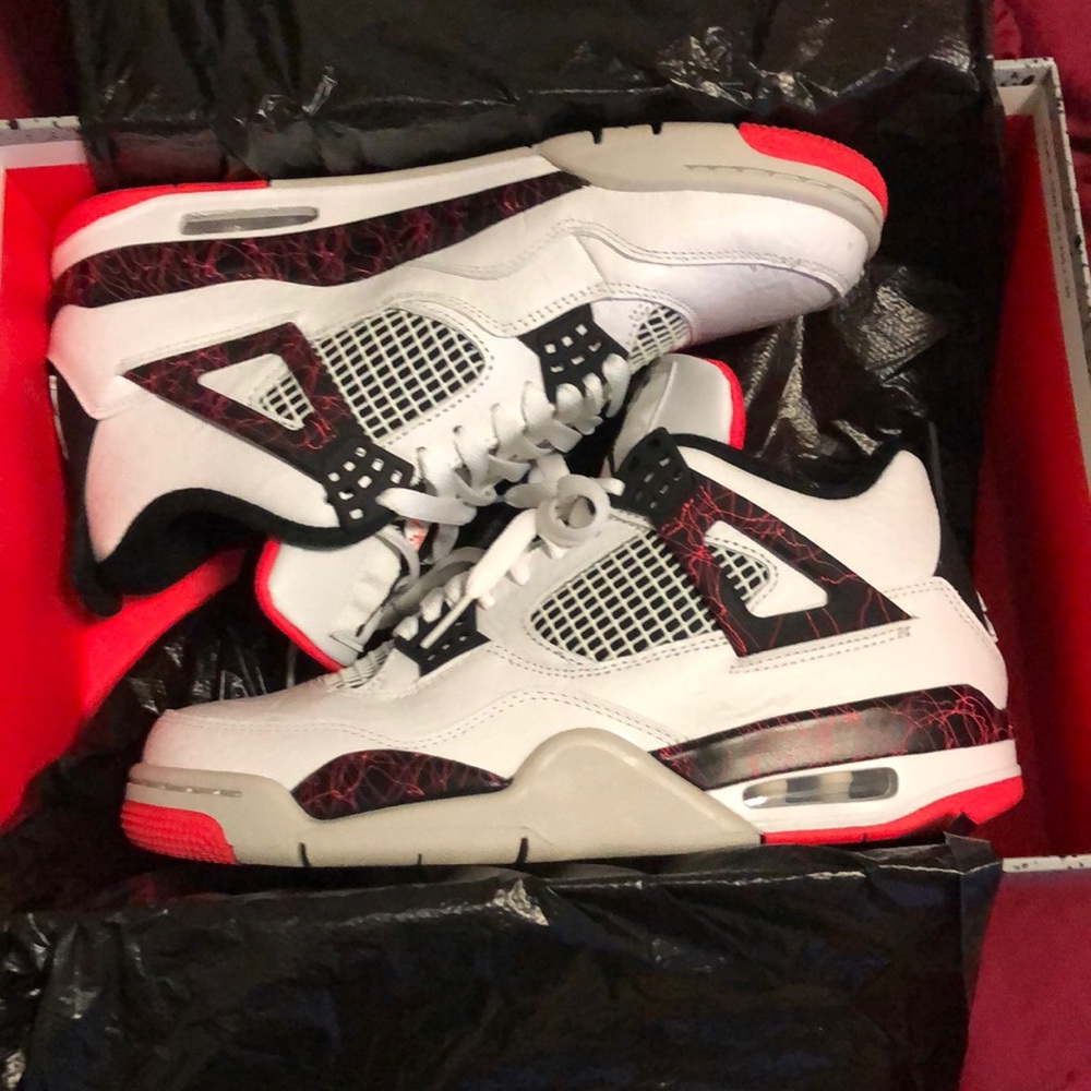 Jordan retro 4
